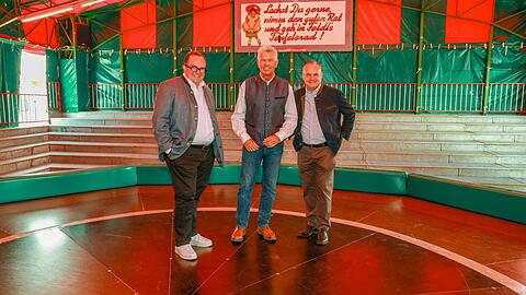 Drei Konkurrenten, die sich verstehen: Wiesn-Chef Clemens Baumgärtner (CSU), OB Dieter Reiter (SPD) und Christian Scharpf (SPD, von links). Er soll Baumgärtners Job übernehmen.