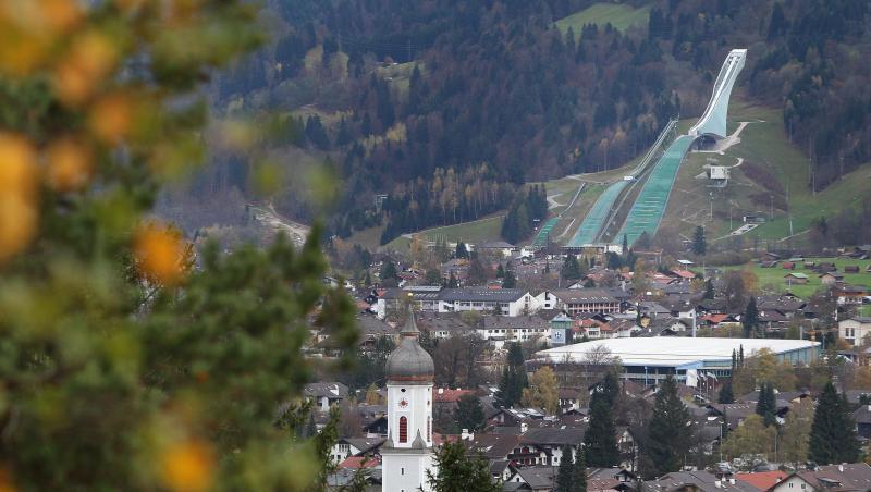 Blick auf Garmisch-Partenkirchen in Oberbayern.