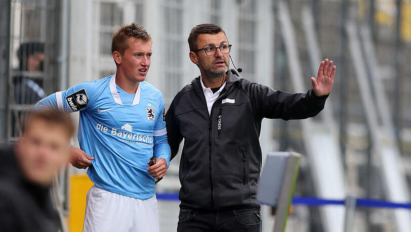 "Er ist ein Spieler, der haut sich voll rein": Michael Köllner (r.) ist ein Greilinger-Fan. "Er ist ein Spieler, der haut sich voll rein": Michael Köllner (r.) ist ein Greilinger-Fan.
