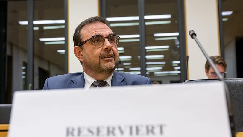 Klaus Holetschek, (CSU) Staatsminister für Gesundheit und Pflege.