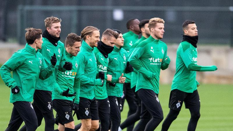 Bereit für Real Madrid: Gladbachs Profis beim Abschlusstraining für das Königsklassen-Heimspiel.