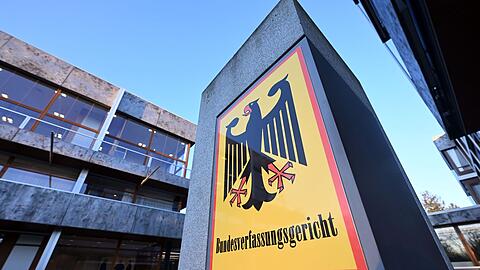 Das Bundesverfassungsgericht gab Bremen im Streit um die Beteiligung an den Polizeikosten für Hochrisikospiele recht.