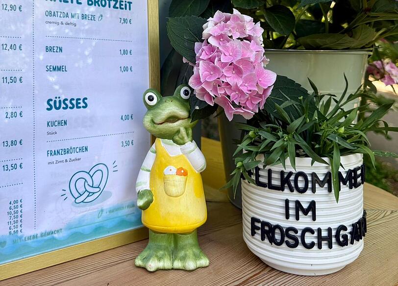 Herzlich willkommen im Froschgartl.