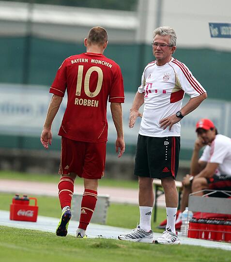 Sieben Spieler wurden nach der ersten Halbzeit ausgewechselt.