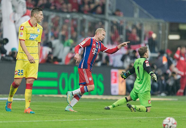 Sebastian Rode - Note 3 - Schaffte es trotz des Lahm-Ausfalls nicht in die Startelf. In der 59. Minute für Thomas Müller eingewechselt. Solide Vorstellung. Erzielte sein erstes Tor für die Bayern.