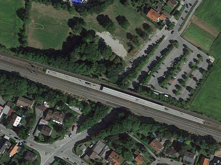 Der S-Bahnhof Gronsdorf aus der Vogelperspektive.