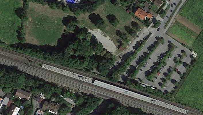 Der S-Bahnhof Gronsdorf aus der Vogelperspektive. Der S-Bahnhof Gronsdorf aus der Vogelperspektive.