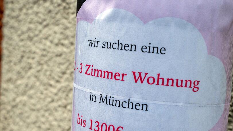 Die hohen Mieten machen vielerorts in Bayern die Wohnungssuche zum Problem - insbesondere ärmere Menschen leiden unter den hohen Mietkosten im Freistaat. (Symbolbild) Die hohen Mieten machen vielerorts in Bayern die Wohnungssuche zum Problem - insbesondere ärmere Menschen leiden unter den hohen Mietkosten im Freistaat. (Symbolbild)