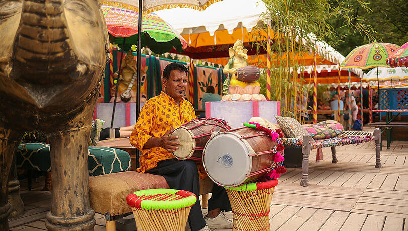 Platz zum Träumen – das schafft das Tollwood Sommerfestival. Platz zum Träumen – das schafft das Tollwood Sommerfestival.