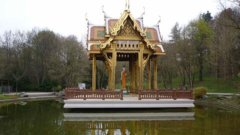 Schönes IGA-Reliktz: Der Thai-Tempel.