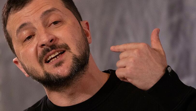 Der ukrainische Präsident Wolodymyr Selenskyj sieht den militärischen Sieg als einzigen Weg.