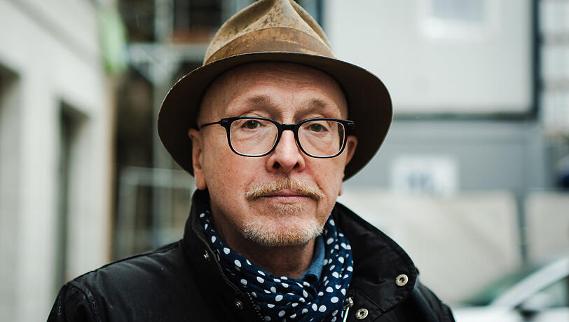 25 Jahre lang hat Stefan Sasse in der Türkenstraße 50 gewohnt. Dann wurde er rausgedrängt. Auch er ruft darum zur Mietendemo in München am 7. Februar auf. 25 Jahre lang hat Stefan Sasse in der Türkenstraße 50 gewohnt. Dann wurde er rausgedrängt. Auch er ruft darum zur Mietendemo in München am 7. Februar auf.