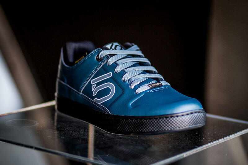 Gegen Eisfüße auf dem Bike: Primaloft-Schuh von Five Ten.
