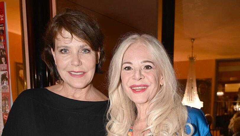 Unter den Gästen: Janina Hartwig und Julia Kent. Unter den Gästen: Janina Hartwig und Julia Kent.