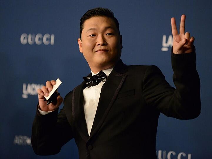 Psy landet auf Youtube einem Erfolg nach dem anderen