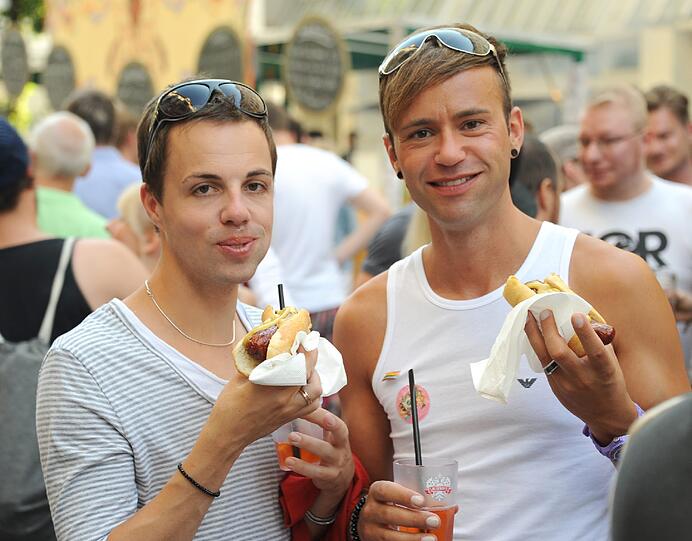 Schräg, schwul, schön: So viel los war beim Hans-Sachs-Straßenfest...