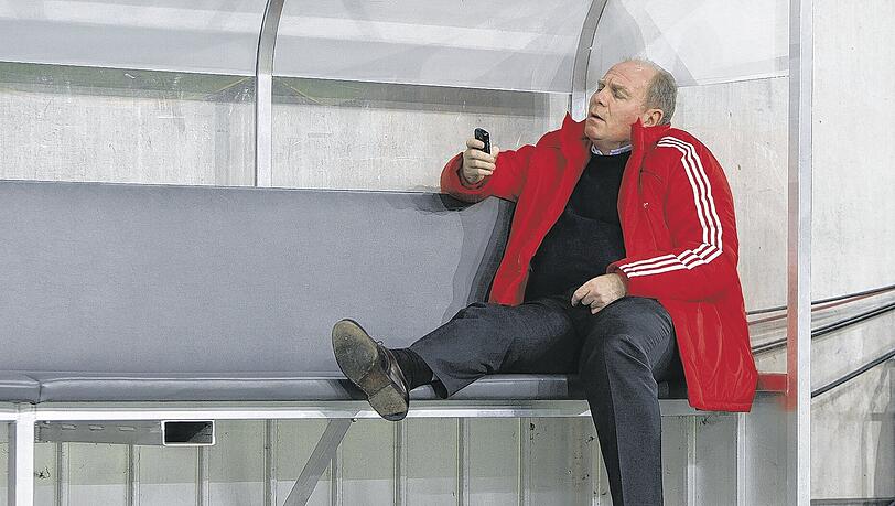 Uli Hoeneß hat eine ganz schön rege Debatte ausgelöst mit seinem Ruf nach einem Bundesliga-Soli Uli Hoeneß hat eine ganz schön rege Debatte ausgelöst mit seinem Ruf nach einem Bundesliga-Soli