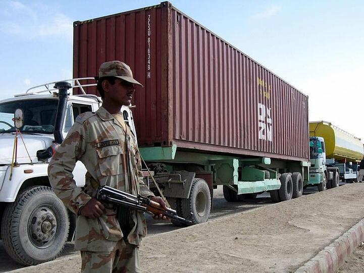 Ein Grenzposten an der pakistanisch-afghanische Grenze.