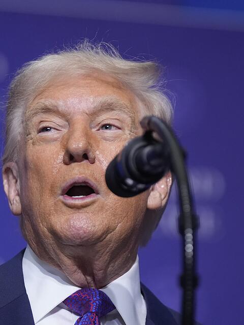 "Sie d&uuml;rfen keine Atomwaffe haben", sagt US-Pr&auml;sident Trump &uuml;ber den Iran.