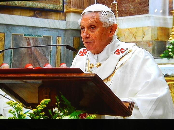 Eine bayerische Delegation besucht den Papst und gratuliert zum Geburtstag. Die AZ war für Sie in Rom. Die Bilder.