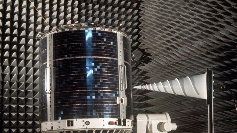 Der erste deutsche Forschungsatellit Azur. Foto: Diener/dpa/Archivbild Der erste deutsche Forschungsatellit Azur. Foto: Diener/dpa/Archivbild