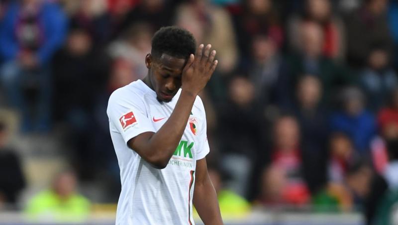 Reece Joel Oxford von FC Augsburg läuft über den Platz. Foto: Patrick Seeger/Archivbild Reece Joel Oxford von FC Augsburg läuft über den Platz. Foto: Patrick Seeger/Archivbild