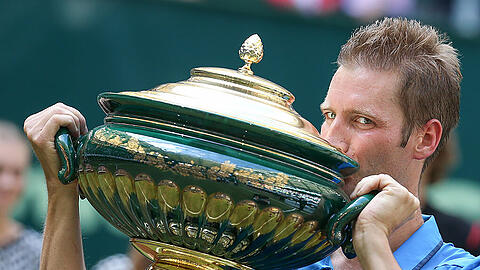 Nach seinem Sieg in Halle erwischt Florian Mayer ein knüppelhartes Auftaktlos in Wimbledon.