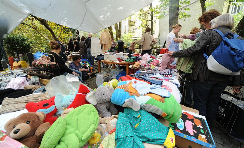 Hofflohmarkt in der Braisacher Straße