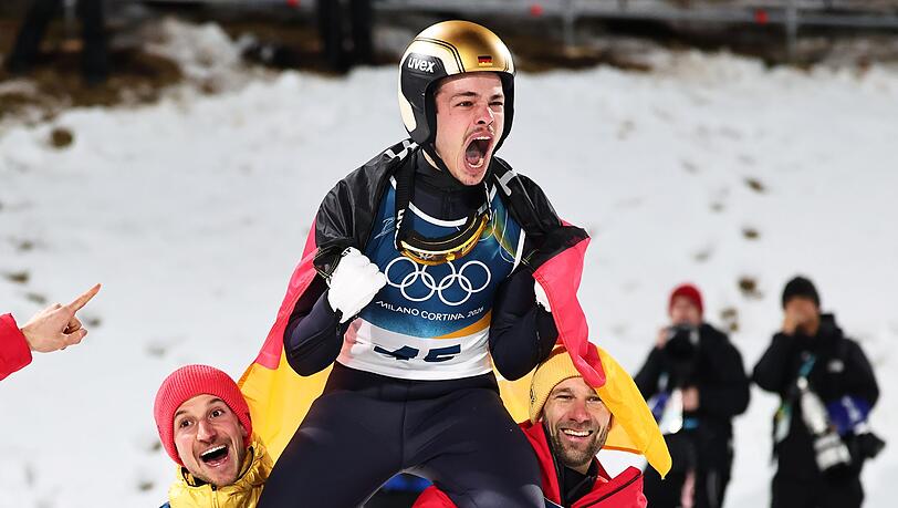 Philipp Raimund bejubelt seinen sensationellen Erfolg.