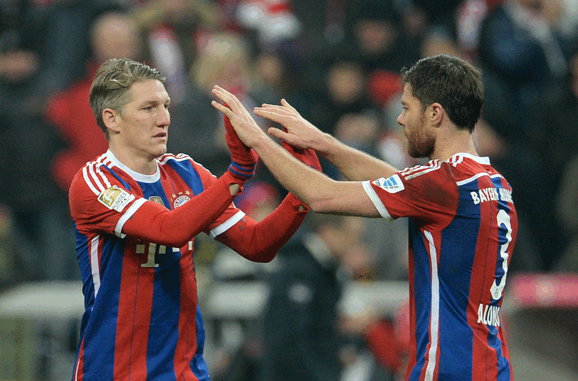 XABI ALONSO NOTE 2
Die Pause in der Champions League hat dem Spanier gut getan. Denn die Augsburger machten ihm viel Arbeit. Beste Offensivszene: der Kopfball, den Manninger rausboxte. Und die Flanke zu Benatias Kopfballtor. (Archivbild)