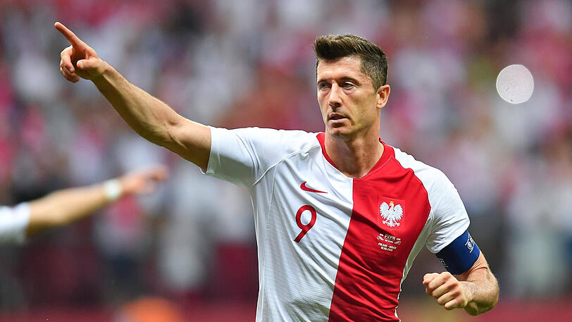 Robert Lewandowski (Polen): Der Kapitän der polnischen Nationalmannschaft zeigte gegen Lettland erneut eine Gala-Vorstellung. Lewandowski schoss Polen mit einem Dreierpack im Alleingang zum Sieg. Auch ohne Treffer hatte der Bayern-Star gegen Nordmazedonien Grund zum Jubeln - mit einem 2:0-Erfolg gegen Nordmazedonien sicherten sich die Polen die vorzeitige Qualifikation für die Europameisterschaft 2020.