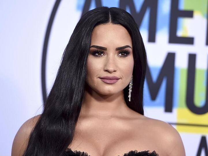 Demi Lovato sagt, sie habe in letzter Zeit viel über sich gelernt.