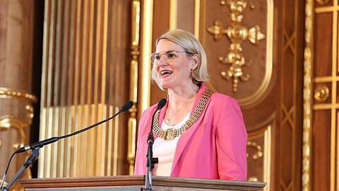 Augsburgs Oberb&uuml;rgermeisterin Eva Weber verlor die Stichwahl. (Archivbild)