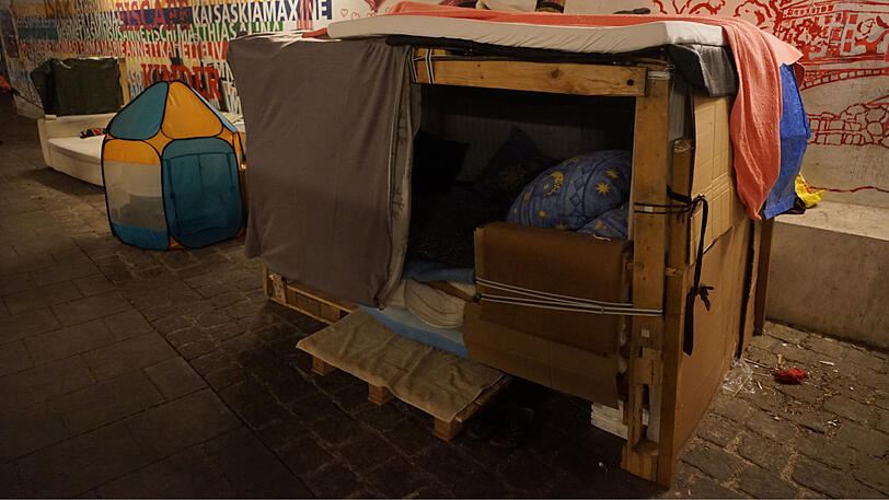 Bilder von der Räumung des Obdachlosenlagers an der Kapuzinerstraße am Dienstagmorgen.