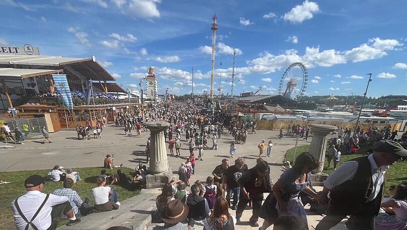 Prachtswetter an diesem ersten Wiesntag. Prachtswetter an diesem ersten Wiesntag.