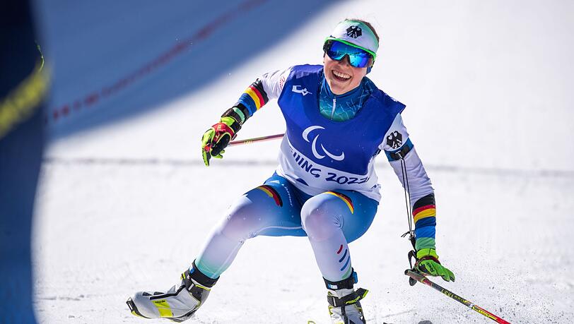 Die sehbehinderte Linn Kazmaier gewann Biathlon-Silber.