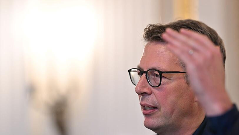 Bayerns Wissenschaftsminister Markus Blume (CSU) plant eine USA-Reise. (Archivbild)