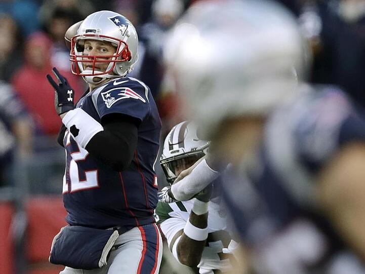 New England Patriots Quarterback Tom Brady führte sein Team zu einem 41:28-Erfolg gegen die Los Angeles Chargers.