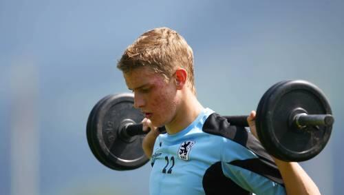 Stemmt er die Aufgaben in der Bundesliga? Lars Bender.