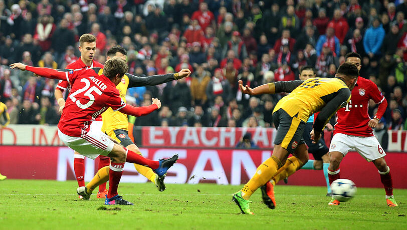 Der Moment der Erlösung: Der gerade eingewechselte Thomas Müller trifft gegen den FC Arsenal zum 5:1-Endstand. Der Moment der Erlösung: Der gerade eingewechselte Thomas Müller trifft gegen den FC Arsenal zum 5:1-Endstand.