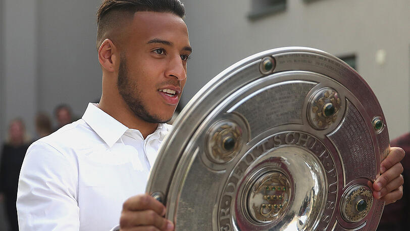 Die Bayern feiern mit ihren Fans die sechste Deutsche Meisterschaft in Folge. Die Bilder vom Fanfest.