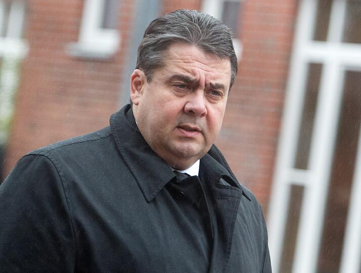 und dem Bundesvorsitzenden der SPD, Sigmar Gabriel, ...