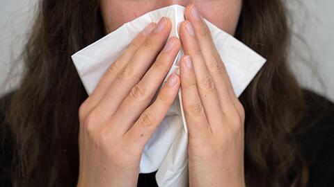 Krankheitsausf&auml;lle von Besch&auml;ftigten sorgen f&uuml;r viel Kritik. (Symbolbild)