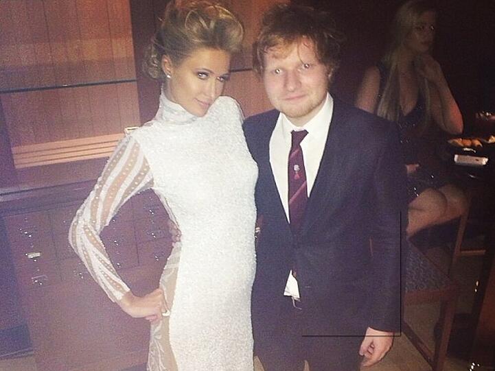 Paris Hilton und Ed Sheeran bei den Grammy Awards