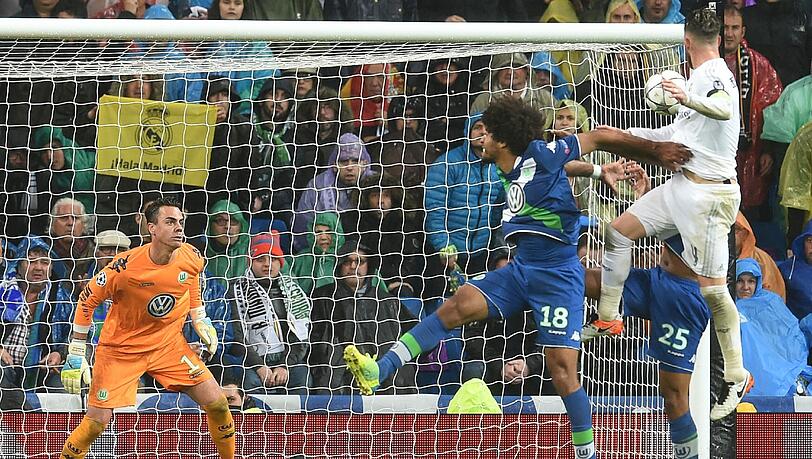 Drei Ronaldo-Tore machten alle Champions-League-Träume der Wolfsburger zunichte. Drei Ronaldo-Tore machten alle Champions-League-Träume der Wolfsburger zunichte.