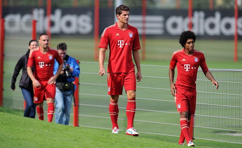 Hinter den Kulissen: So lief das Fotoshooting des FC Bayern.