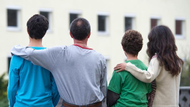 Im August 2018 war eine Neuregelung in Kraft getreten, wonach auch subsidiär Schutzberechtigte wieder Angehörige zu sich nach Deutschland holen dürfen. Im August 2018 war eine Neuregelung in Kraft getreten, wonach auch subsidiär Schutzberechtigte wieder Angehörige zu sich nach Deutschland holen dürfen.