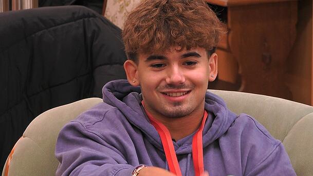 Sinan Movez musste in Folge neun von "Promi Big Brother" die Koffer packen. Sinan Movez musste in Folge neun von "Promi Big Brother" die Koffer packen.
