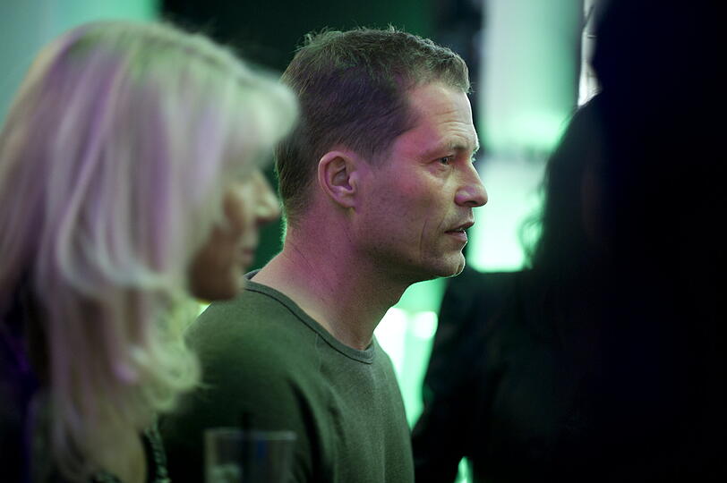 Til Schweiger, bezeichnet sich selbst als großen Amy McDonald-Fan, vielleicht durfte der Schauspieler, Drehbuchautor und Rekordnationalproduzent deshalb auch eine Laudatio halten.