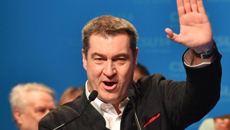 Markus Söder, CSU-Vorsitzender und Ministerpräsident aus Bayern beim Politischen Aschermittwoch. Foto: Peter Kneffel/dpa Markus Söder, CSU-Vorsitzender und Ministerpräsident aus Bayern beim Politischen Aschermittwoch. Foto: Peter Kneffel/dpa